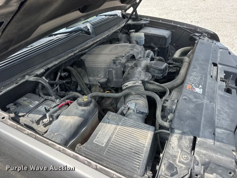 image for item NA9312 2011 Chevrolet Suburban SUV
