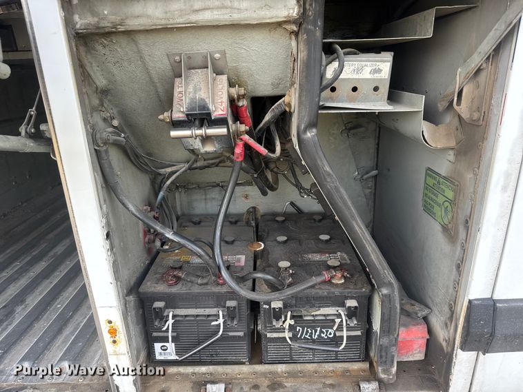 image for item NA9338 1995 Motor Coach Industries IM8 coach bus
