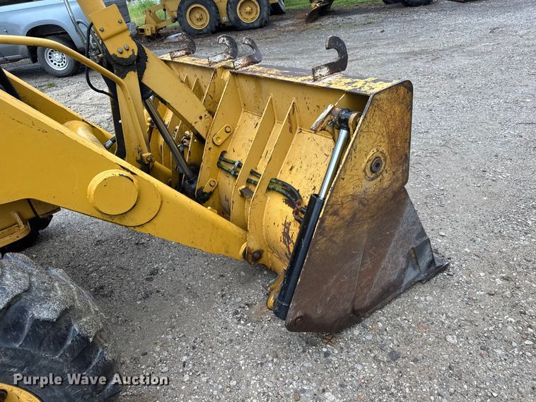 image for item NA9351 2004 Caterpillar 416D backhoe
