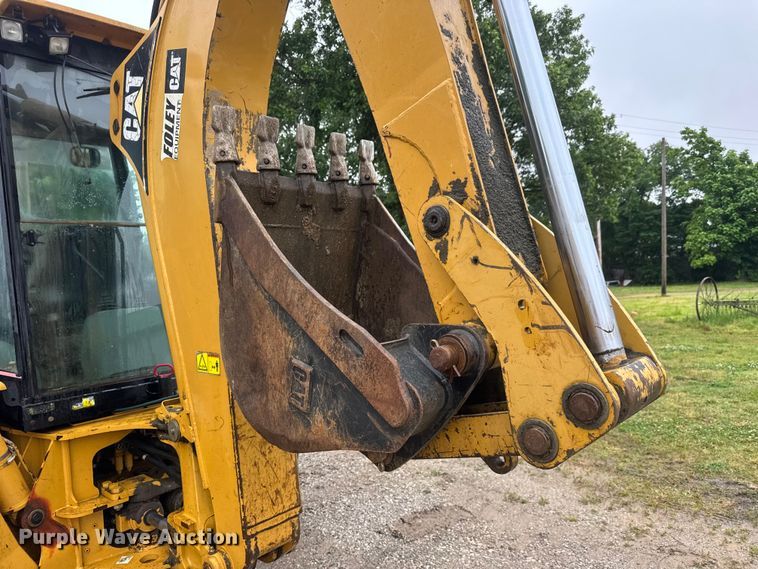image for item NA9351 2004 Caterpillar 416D backhoe