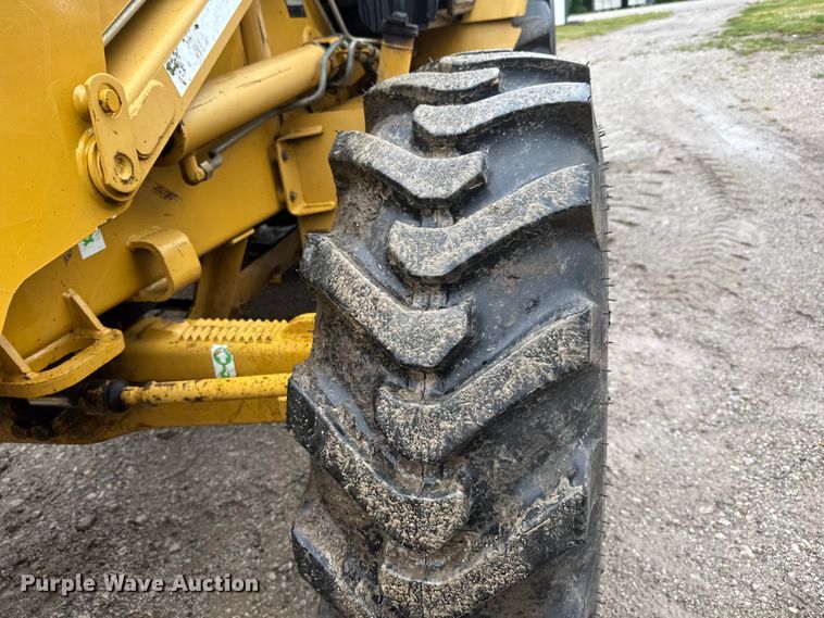 image for item NA9351 2004 Caterpillar 416D backhoe