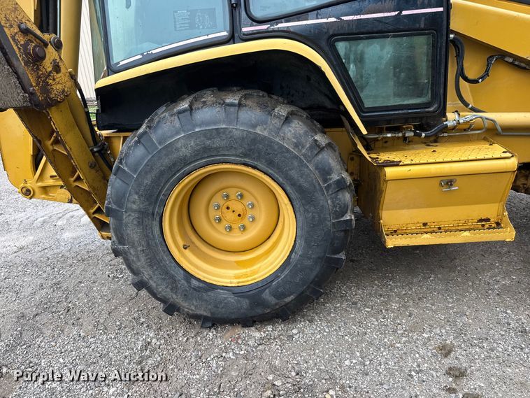image for item NA9351 2004 Caterpillar 416D backhoe