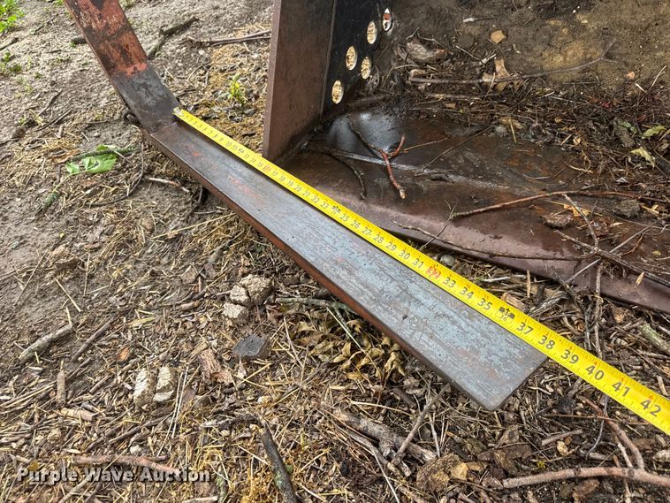 image for item NA9351 2004 Caterpillar 416D backhoe