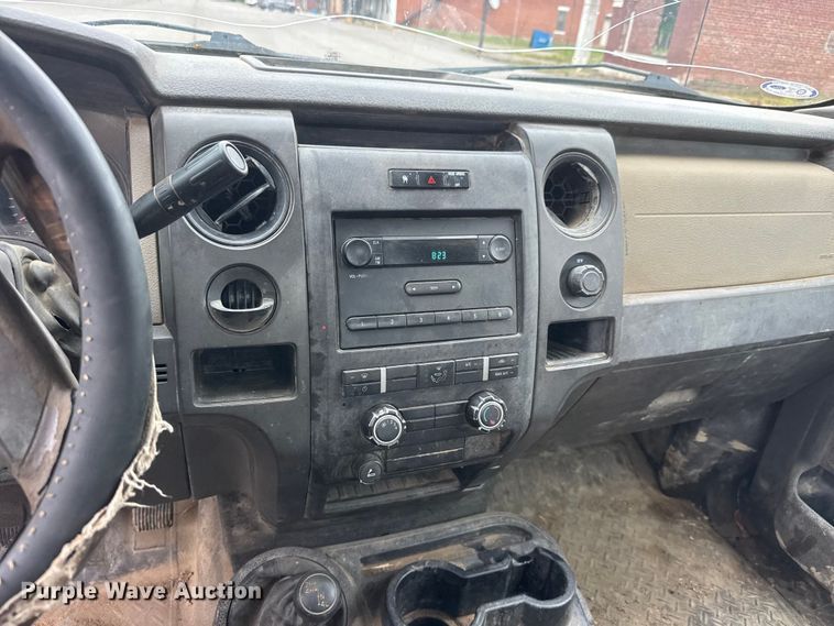 image for item NA9352 2010 Ford F150 pickup truck