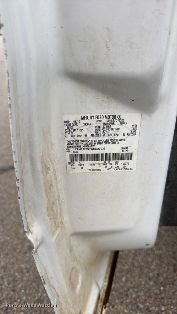 image for item NA9352 2010 Ford F150 pickup truck