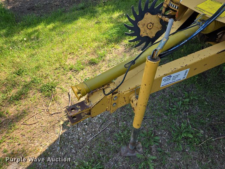 image for item DP8927 1988 Vermeer 504I round baler