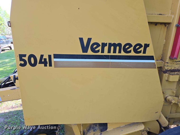 image for item DP8927 1988 Vermeer 504I round baler
