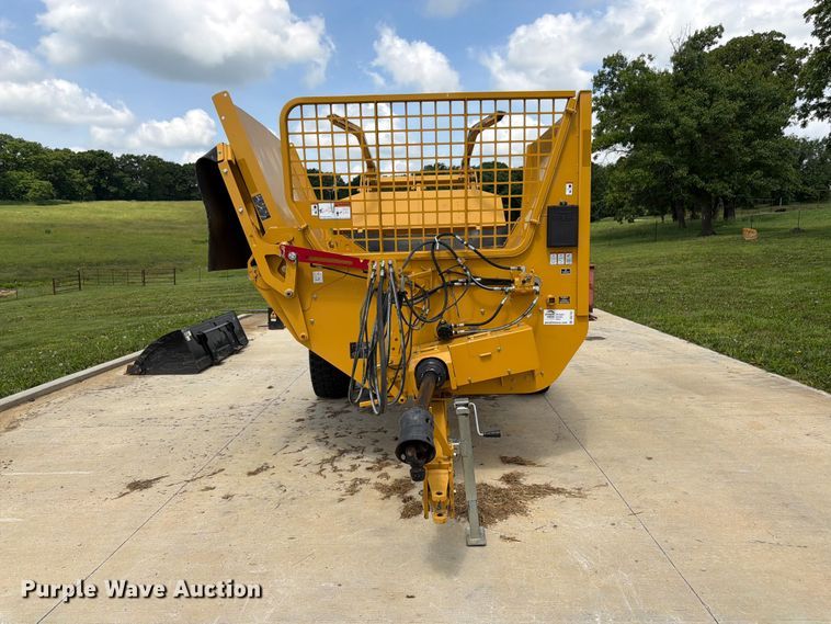 image for item DQ7767 2018 Vermeer BPX9000 bale processor