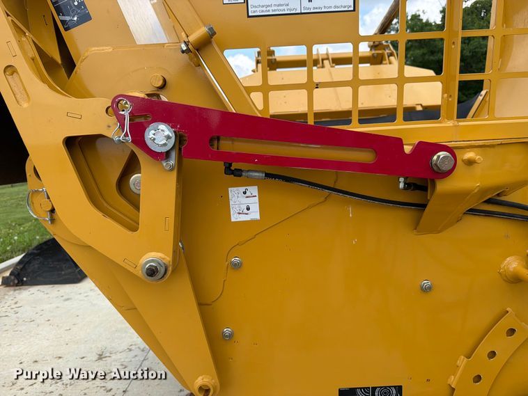 image for item DQ7767 2018 Vermeer BPX9000 bale processor