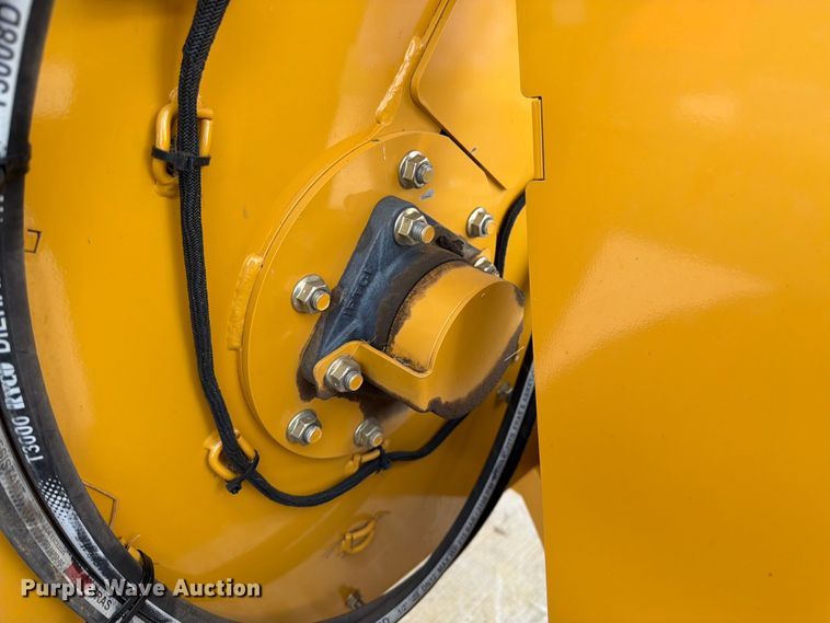 image for item DQ7767 2018 Vermeer BPX9000 bale processor