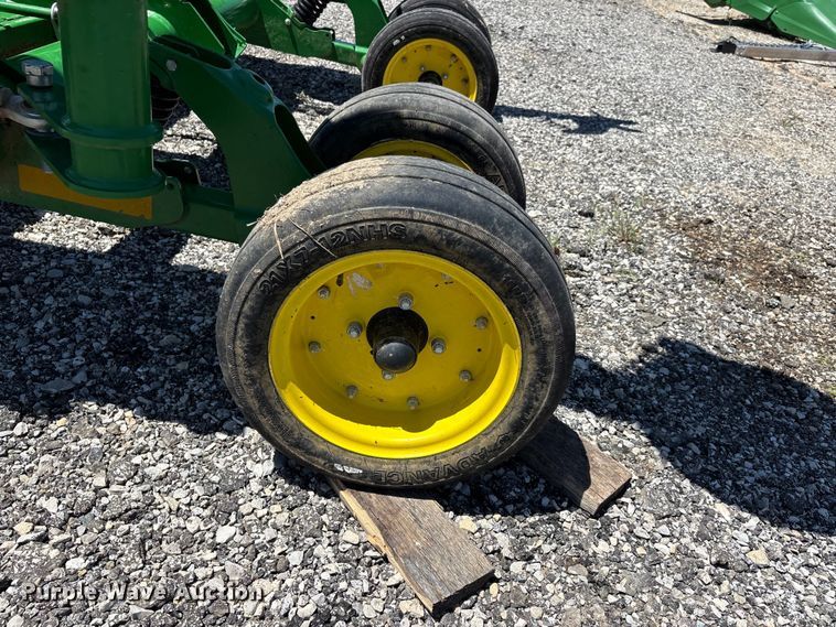 image for item DV4325 2023 John Deere FC20M batwing rotary mower