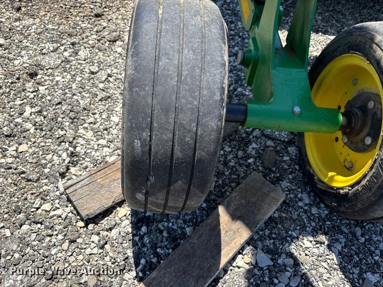 image for item DV4325 2023 John Deere FC20M batwing rotary mower