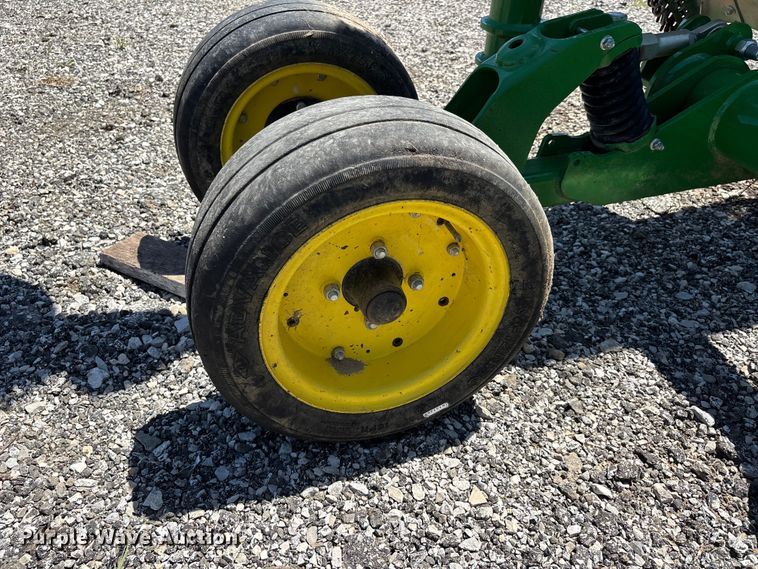 image for item DV4325 2023 John Deere FC20M batwing rotary mower