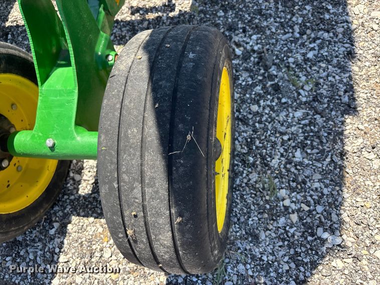 image for item DV4325 2023 John Deere FC20M batwing rotary mower