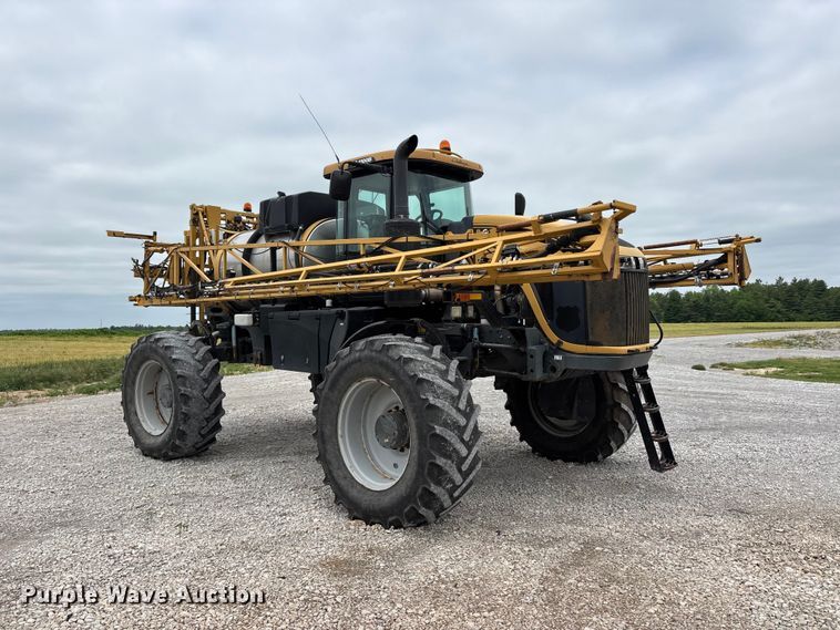 image for item DV4372 Rogator RG 1100B sprayer