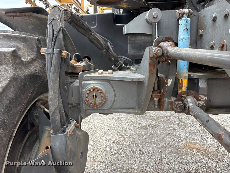 image for item DV4372 Rogator RG 1100B sprayer