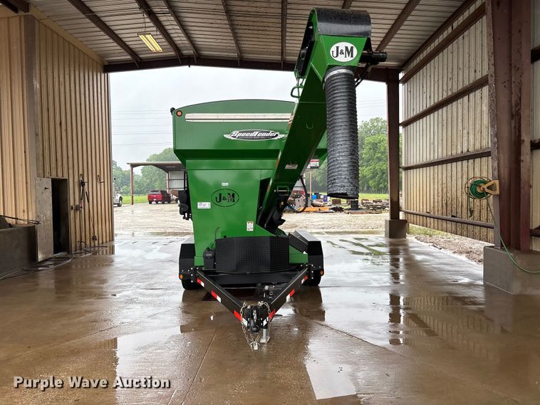 image for item DV4375 2012 J&M Mfg. SpeedTender 375ST seed tender