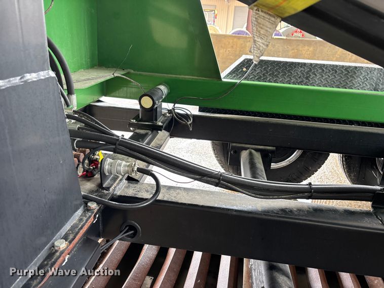 image for item DV4375 2012 J&M Mfg. SpeedTender 375ST seed tender