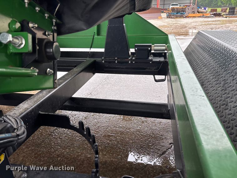 image for item DV4375 2012 J&M Mfg. SpeedTender 375ST seed tender
