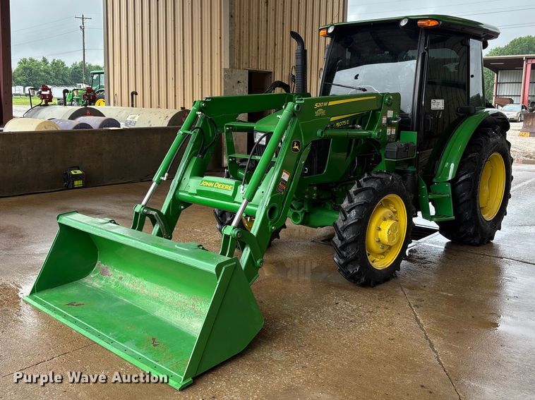image for item DV4376 2021 John Deere 5075E MFWD tractor