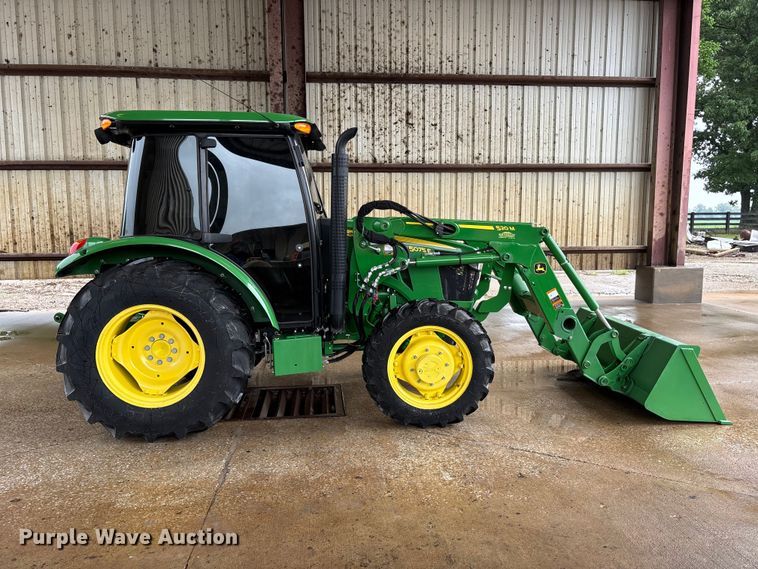 image for item DV4376 2021 John Deere 5075E MFWD tractor