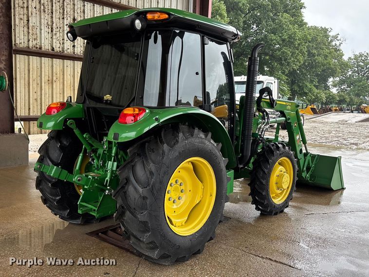 image for item DV4376 2021 John Deere 5075E MFWD tractor