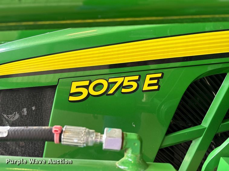 image for item DV4376 2021 John Deere 5075E MFWD tractor