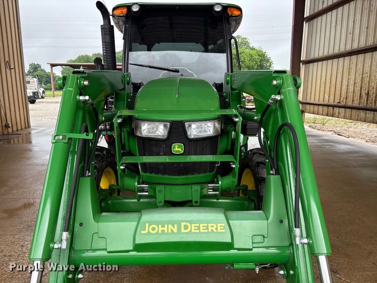 image for item DV4376 2021 John Deere 5075E MFWD tractor