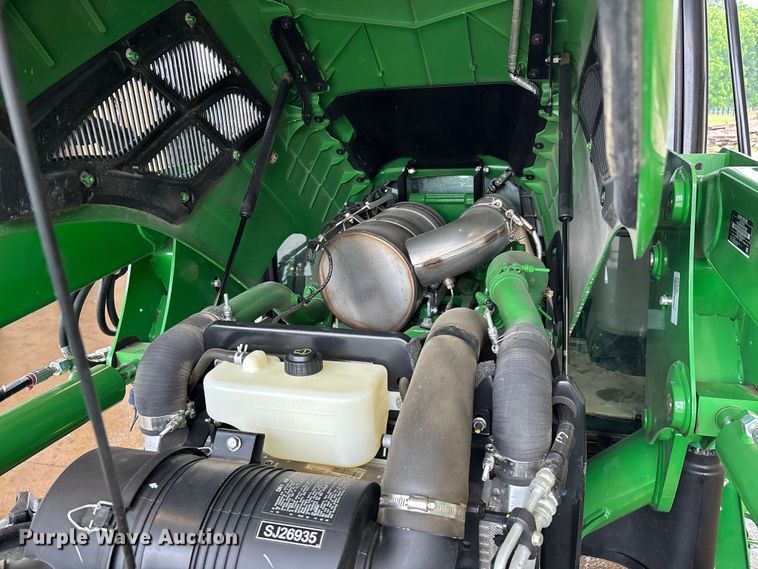image for item DV4376 2021 John Deere 5075E MFWD tractor