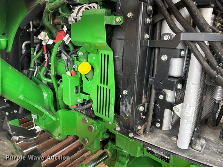 image for item DV4376 2021 John Deere 5075E MFWD tractor