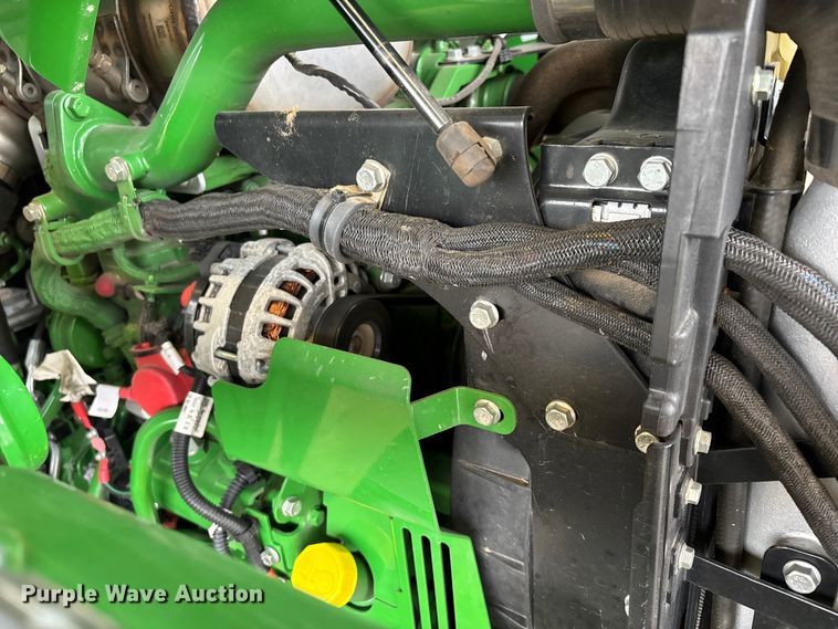 image for item DV4376 2021 John Deere 5075E MFWD tractor