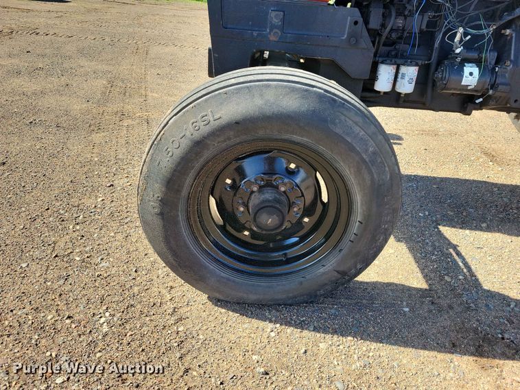image for item DZ7150 1997 Case 4230 tractor