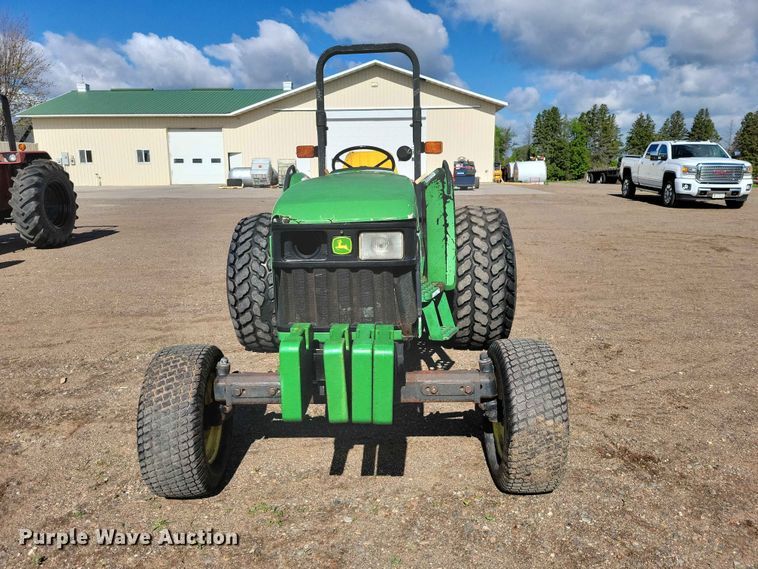 image for item DZ7151 2001 John Deere  5210 tractor
