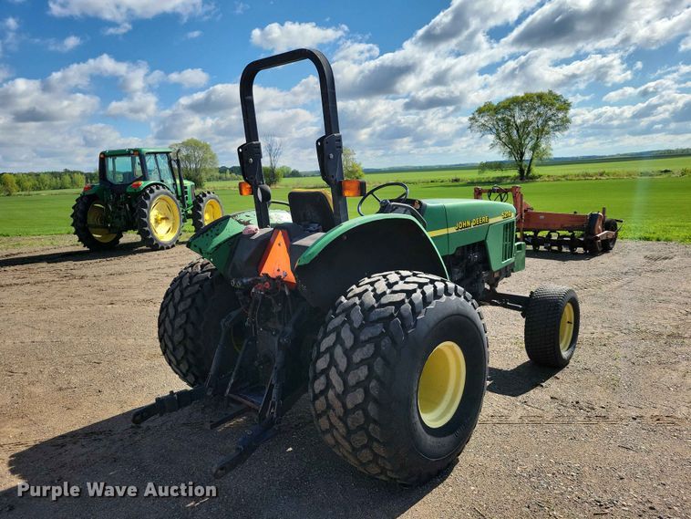 image for item DZ7151 2001 John Deere  5210 tractor