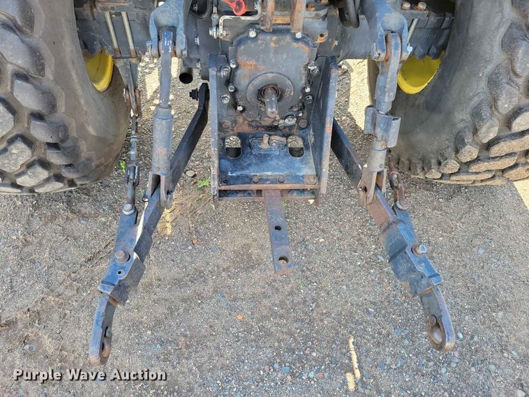 image for item DZ7151 2001 John Deere  5210 tractor