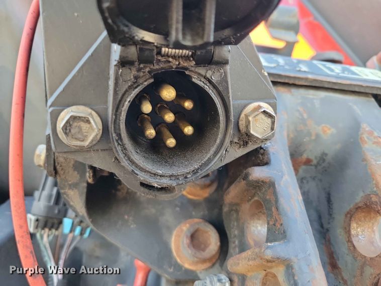 image for item DZ7151 2001 John Deere  5210 tractor