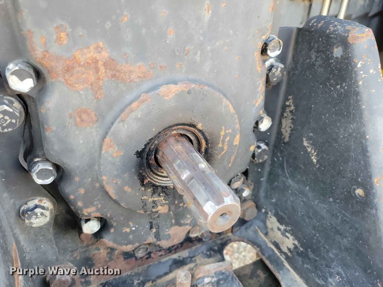 image for item DZ7151 2001 John Deere  5210 tractor