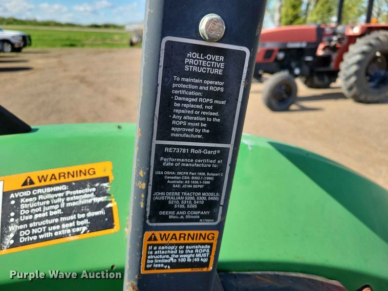 image for item DZ7151 2001 John Deere  5210 tractor
