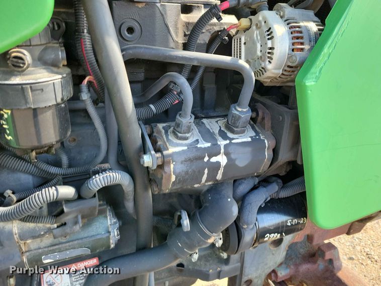 image for item DZ7151 2001 John Deere  5210 tractor