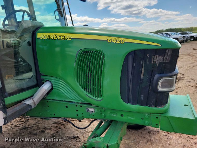 image for item DZ7153 2002 John Deere 6420 tractor