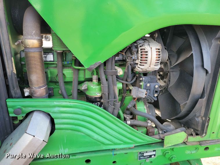 image for item DZ7153 2002 John Deere 6420 tractor