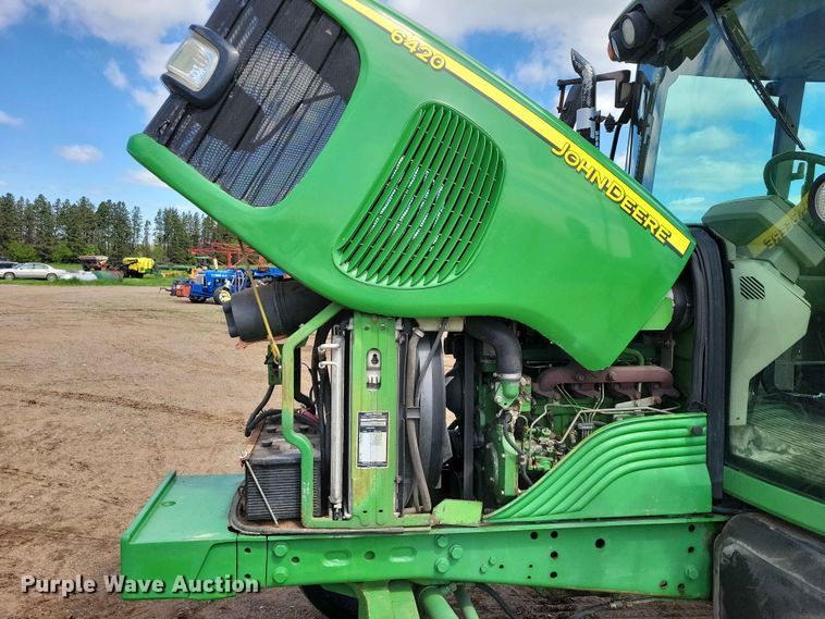 image for item DZ7153 2002 John Deere 6420 tractor