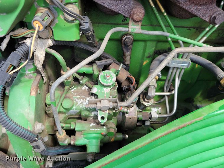 image for item DZ7153 2002 John Deere 6420 tractor