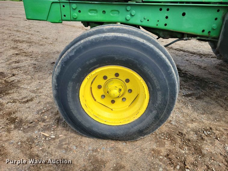 image for item DZ7153 2002 John Deere 6420 tractor