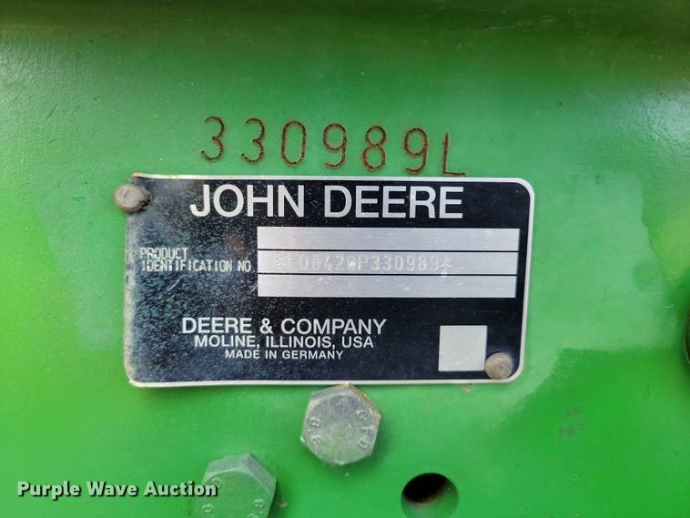 image for item DZ7153 2002 John Deere 6420 tractor