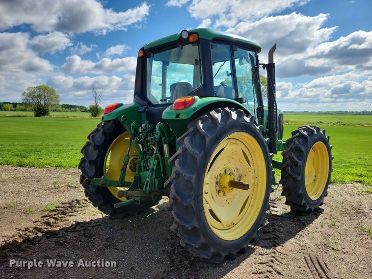 image for item DZ7154 2011 John Deere  6430 MFWD tractor