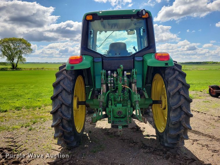 image for item DZ7154 2011 John Deere  6430 MFWD tractor