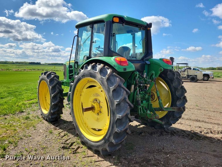 image for item DZ7154 2011 John Deere  6430 MFWD tractor