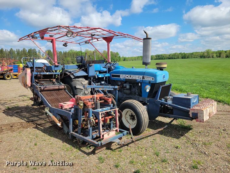 image for item DZ7155 Brouwer 1555 tractor