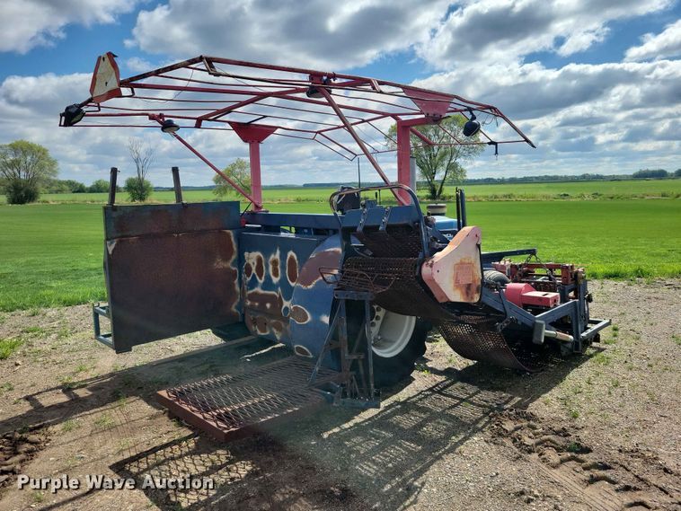image for item DZ7155 Brouwer 1555 tractor